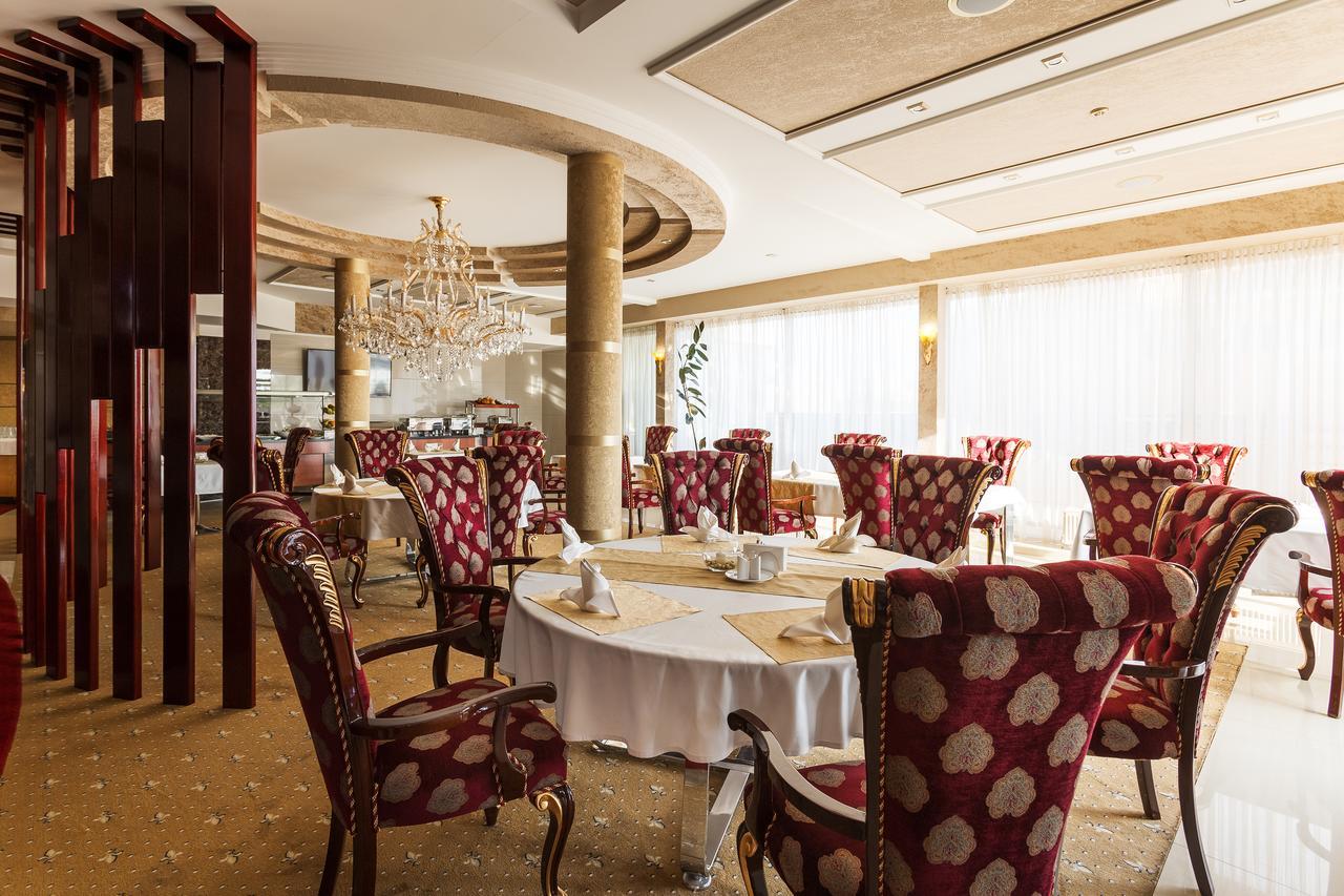 Ark Palace Hotel & Spa Odessa Eksteriør bilde