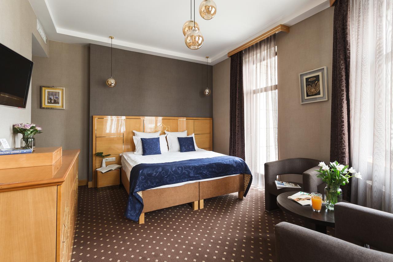 Ark Palace Hotel & Spa Odessa Eksteriør bilde