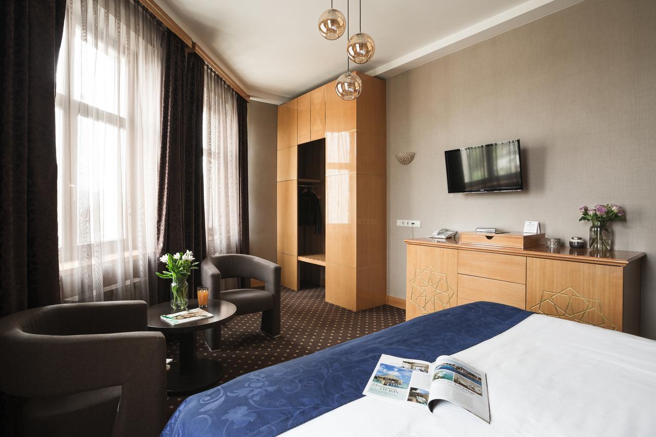 Ark Palace Hotel & Spa Odessa Eksteriør bilde